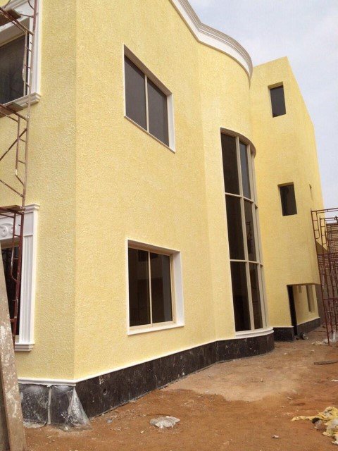 صباغ خارجي في الخبر